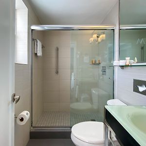 Habitación Clásica con Cama King