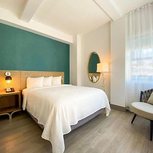 Habitación Signature con Cama King